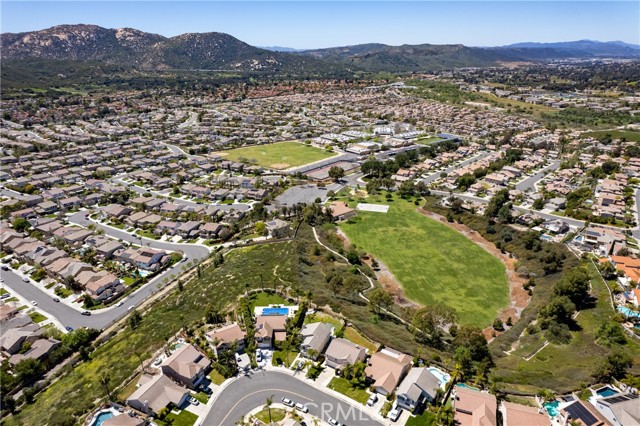 Detail Gallery Image 44 of 44 For 45325 Callecita Ordenes, Temecula,  CA 92592 - 4 Beds | 2/1 Baths