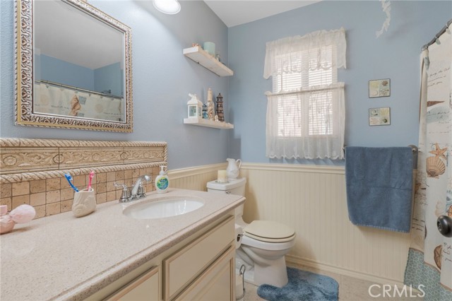 12776 Berrydale Street, Victorville CA: https://media.crmls.org/medias/1d87f811-3d31-4a70-82a7-def67f657315.jpg
