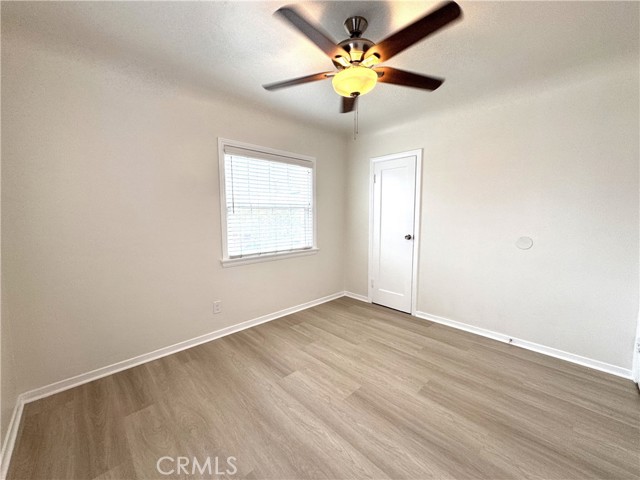 73 W Plymouth Street, Long Beach CA: https://media.crmls.org/medias/1d87fa64-31bd-4b4a-9d8d-d0af43520b23.jpg