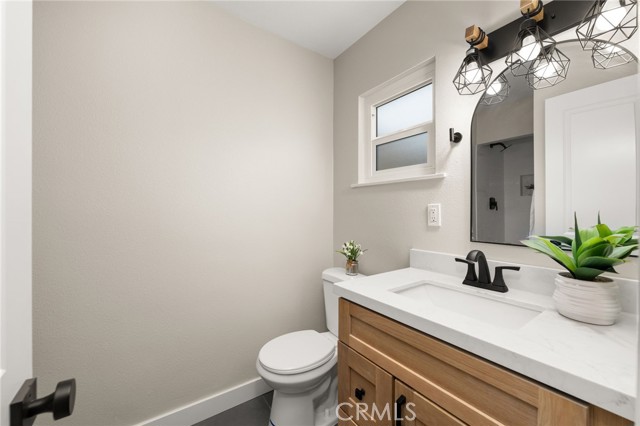 1905 Davis Street, Corona CA: https://media.crmls.org/medias/1d8962f9-334e-4ece-9a9c-64804e6991bc.jpg