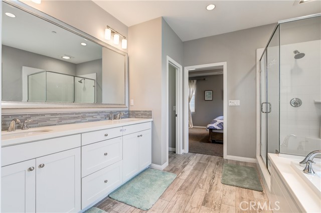 Detail Gallery Image 11 of 15 For 72 Cherry Tree, Irvine,  CA 92620 - 3 Beds | 2/1 Baths