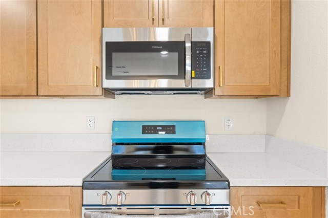 Detail Gallery Image 8 of 60 For 27797 Foxfire, Menifee,  CA 92586 - 3 Beds | 2 Baths