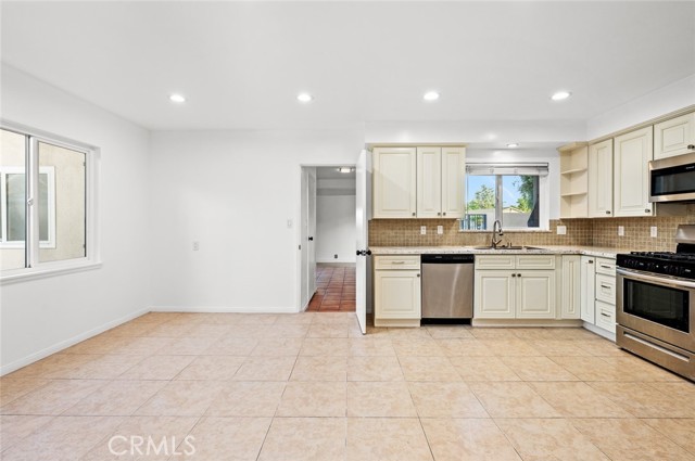 153 Underhill Drive, Glendora CA: https://media.crmls.org/medias/1d89d707-d6de-4714-b913-066f89fba2f8.jpg