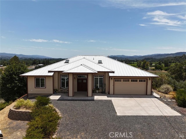 1910 Foothill Drive, Redwood Valley CA: https://media.crmls.org/medias/1d8a396d-ab89-4277-aaa0-9679a248bbb8.jpg