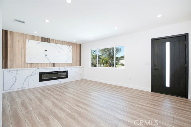 11122 Parr Avenue photo 6