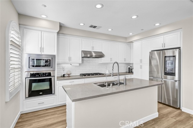 Detail Gallery Image 18 of 50 For 192 Wild Lilac, Irvine,  CA 92620 - 3 Beds | 3 Baths