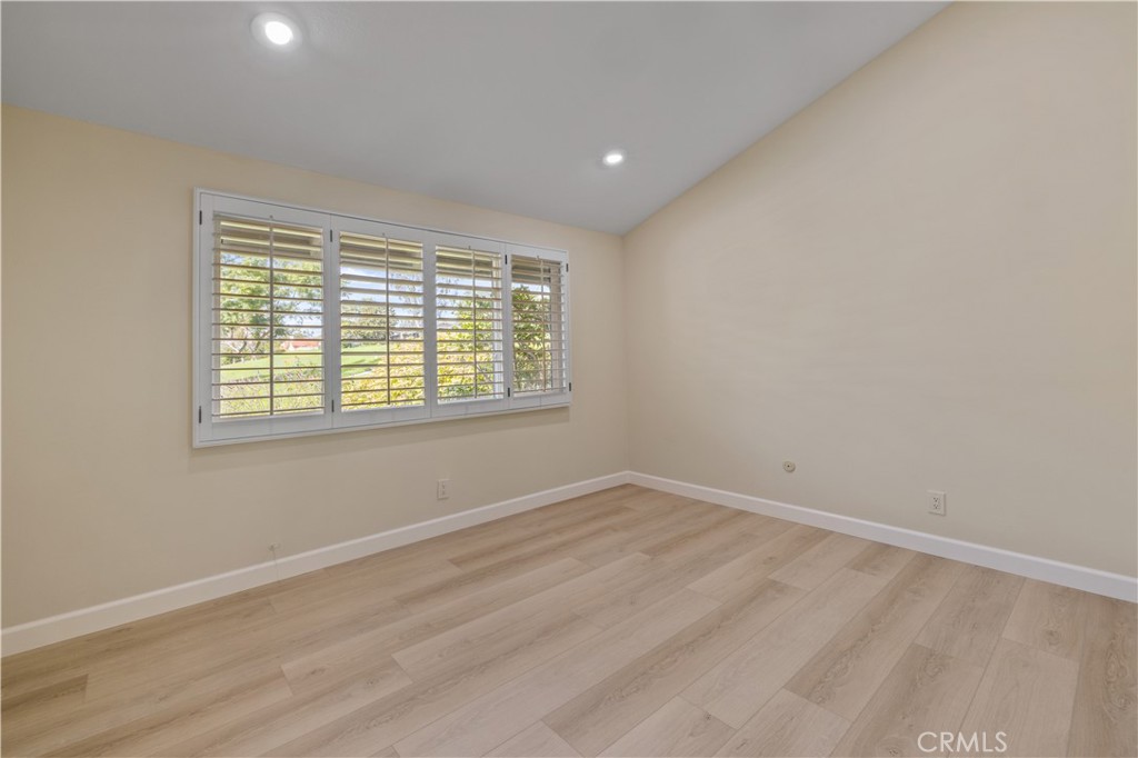 MLS #NP25262253 image #20