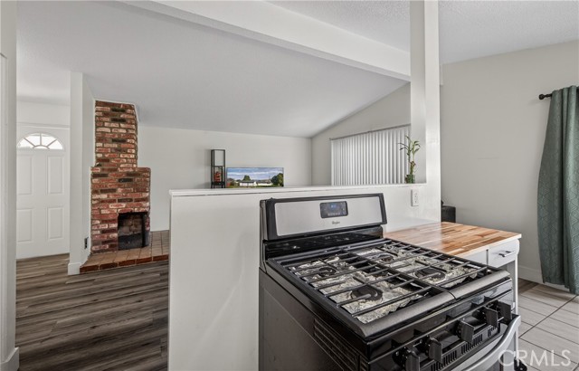 Detail Gallery Image 9 of 18 For 26960 26960 14th St, Highland,  CA 92346 - 3 Beds | 1/1 Baths