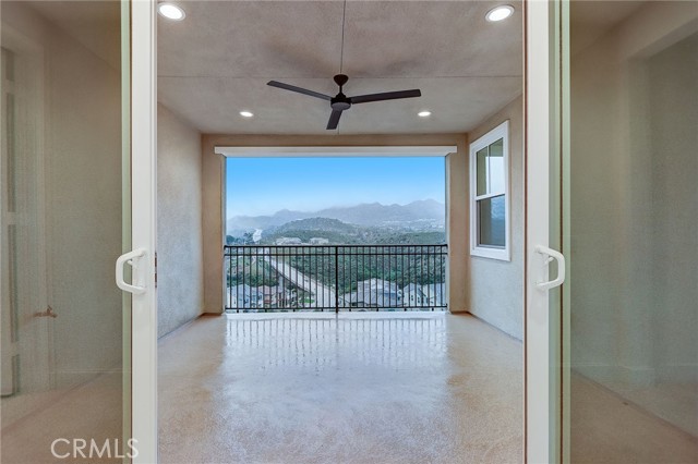 Detail Gallery Image 50 of 75 For 21165 Canyon View Pl, Chatsworth,  CA 91311 - 5 Beds | 5/1 Baths