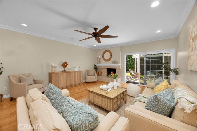 Detail Gallery Image 8 of 44 For 3480 Lilly, Long Beach,  CA 90808 - 4 Beds | 2 Baths