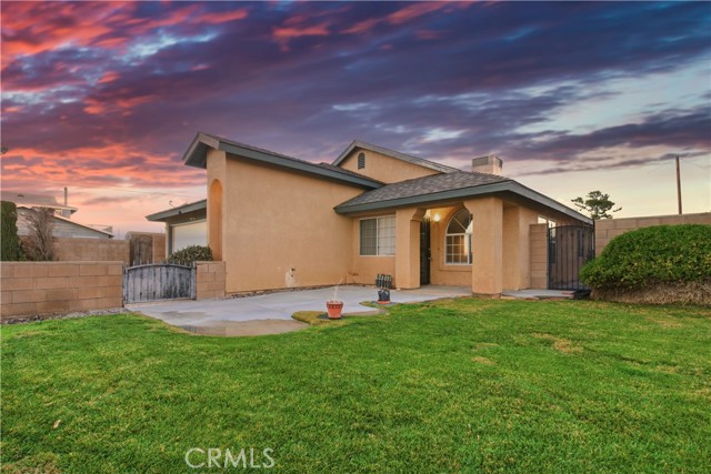 Detail Gallery Image 4 of 32 For 21601 Adler, California City,  CA 93505 - 3 Beds | 2 Baths
