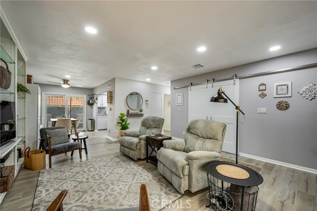 Image 12 for 75295 Pino DR