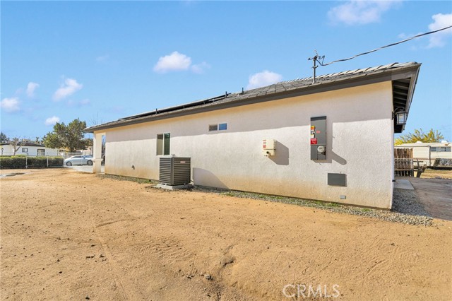 Detail Gallery Image 29 of 30 For 16150 Smoke Tree, Hesperia,  CA 92345 - 3 Beds | 2 Baths