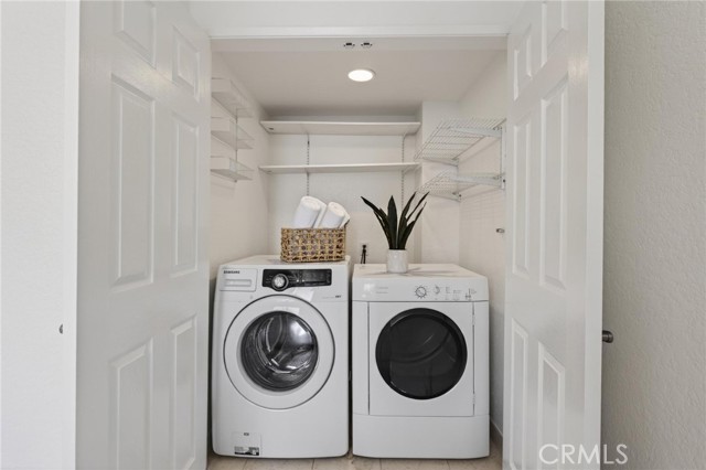 324 North Francisca Avenue, Redondo Beach, California 90277, 3 Bedrooms Bedrooms, ,2 BathroomsBathrooms,Residential,For Sale,North Francisca Avenue,OC26077465