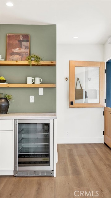 Detail Gallery Image 8 of 42 For 2735 Monogram, Long Beach,  CA 90815 - 5 Beds | 3 Baths