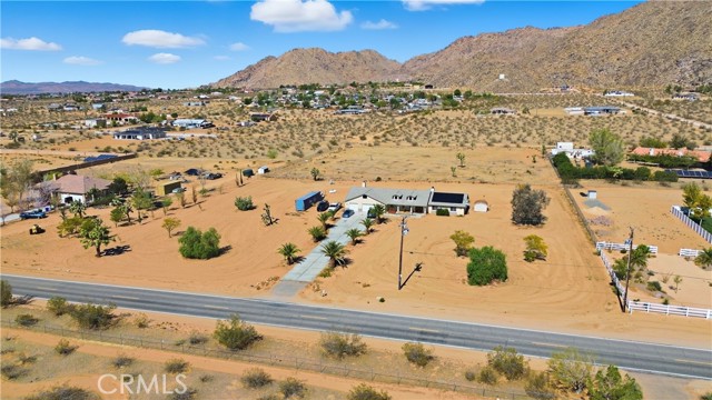 Detail Gallery Image 20 of 22 For 24030 Cahuilla Rd, Apple Valley,  CA 92307 - 4 Beds | 3 Baths