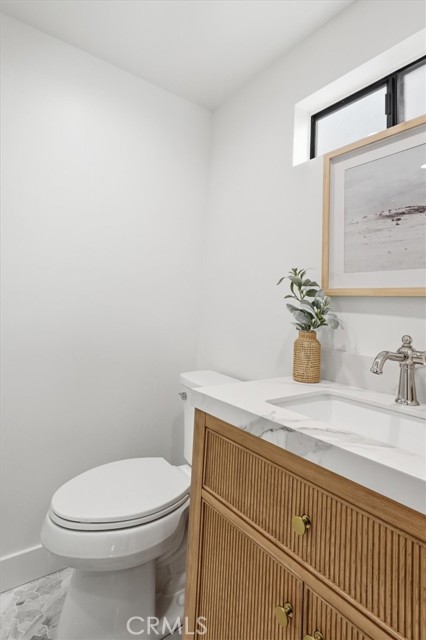 Detail Gallery Image 31 of 52 For 436 1st St, Manhattan Beach,  CA 90266 - 4 Beds | 2/1 Baths