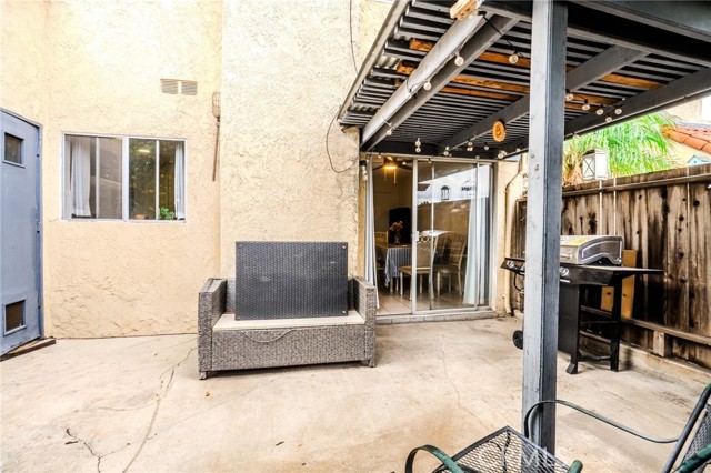 Detail Gallery Image 4 of 21 For 409 W Mountain View Ave, La Habra,  CA 90631 - 3 Beds | 2/1 Baths