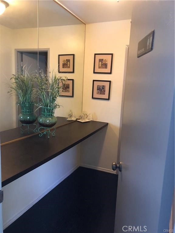 Detail Gallery Image 13 of 14 For 5412 Lindley Ave #108,  Encino,  CA 91316 - 3 Beds | 2 Baths