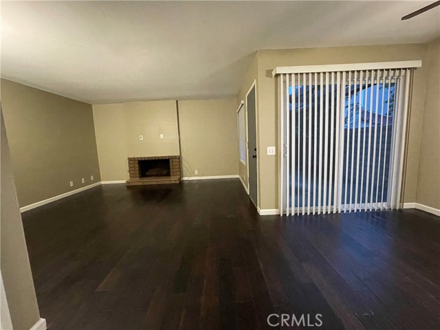 Detail Gallery Image 3 of 13 For 2753 via Segovia #5,  Fullerton,  CA 92835 - 3 Beds | 2/1 Baths