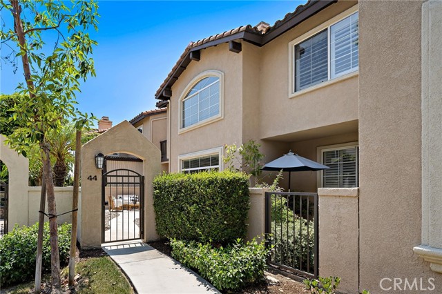 Detail Gallery Image 2 of 23 For 44 Tierra Seguro, Rancho Santa Margarita,  CA 92688 - 2 Beds | 2/1 Baths