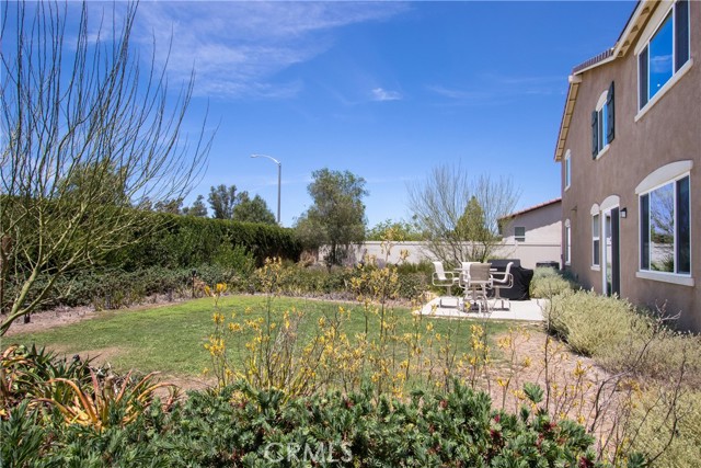 36067 Roaring Fork Drive, Winchester CA: https://media.crmls.org/medias/1d932c73-d8b6-4dfd-8826-dfb5dc930ebb.jpg