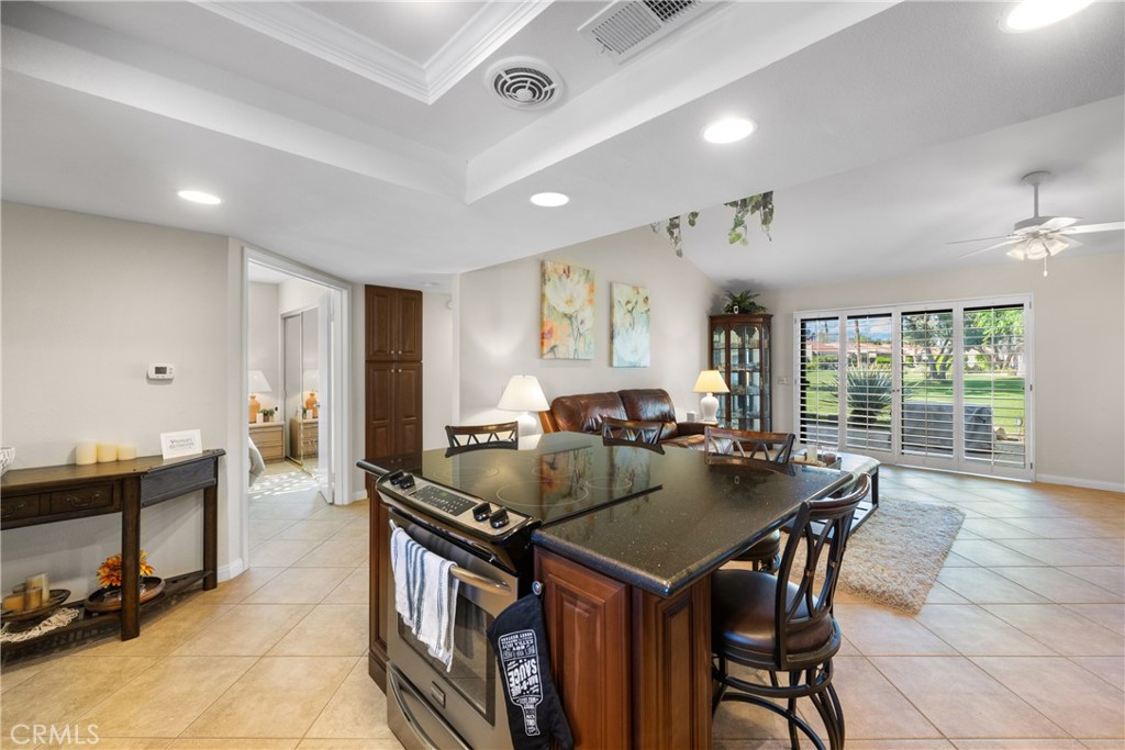 MLS #OC25260495 image #13