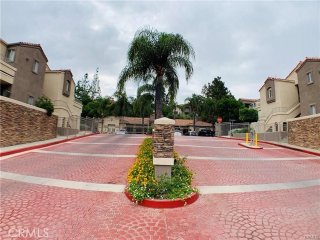 Detail Gallery Image 2 of 38 For 1027 Vista Del Cerro Dr #203,  Corona,  CA 92879 - 2 Beds | 2 Baths