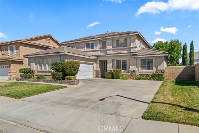Detail Gallery Image 1 of 27 For 40062 Chelsea Ct, Palmdale,  CA 93551 - 5 Beds | 3 Baths