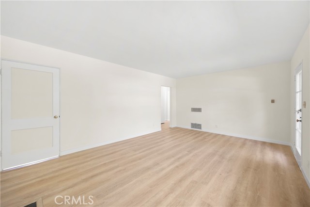 5188 VIllage Green, Los Angeles CA: https://media.crmls.org/medias/1d97460e-60c1-44be-84d4-59db2f74a66d.jpg