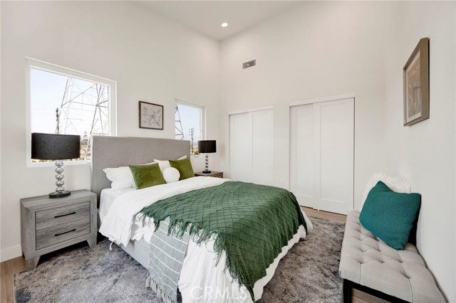 Detail Gallery Image 17 of 19 For 12514 Andre Lane, Sun Valley,  CA 91352 - 4 Beds | 3 Baths