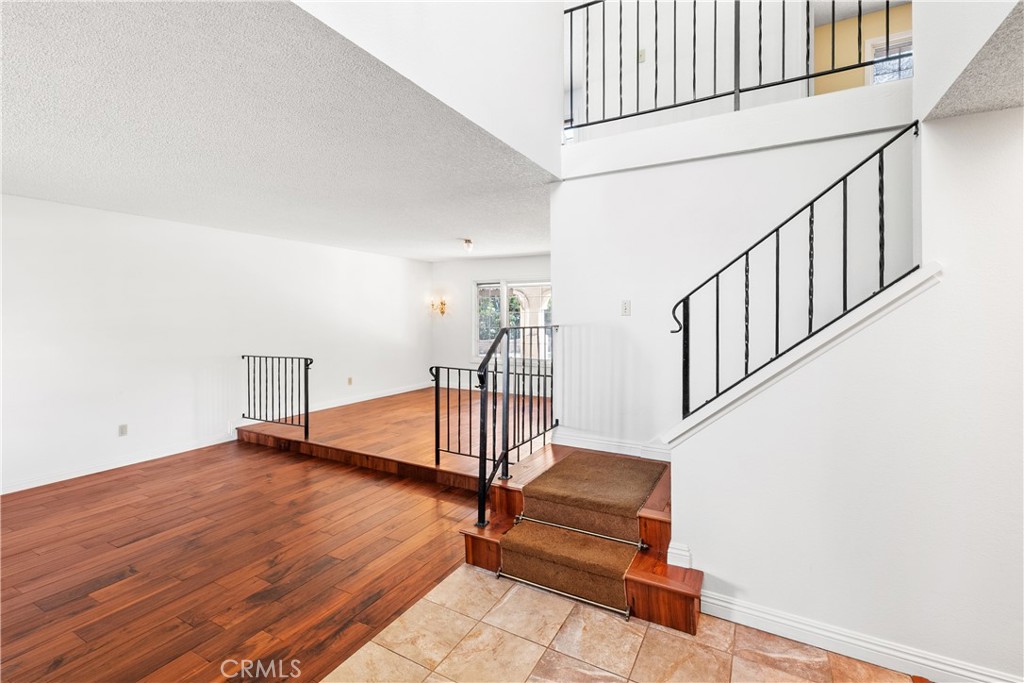 MLS #IG25248153 image #6