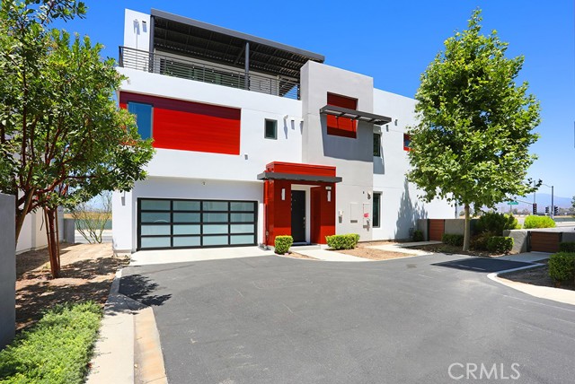 99 Waypoint, Tustin CA: https://media.crmls.org/medias/1d986741-5873-43f7-a7eb-a5d4130901e8.jpg