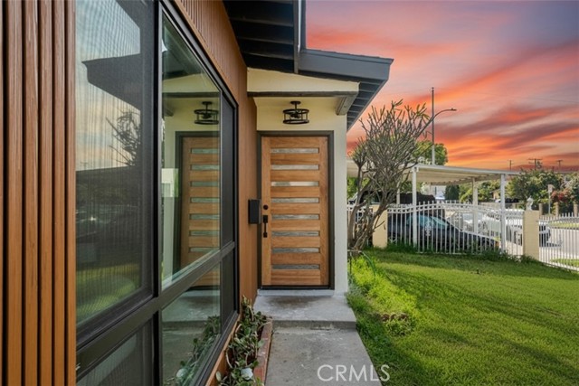 Detail Gallery Image 3 of 25 For 932 Shadydale, La Puente,  CA 91744 - 3 Beds | 2 Baths