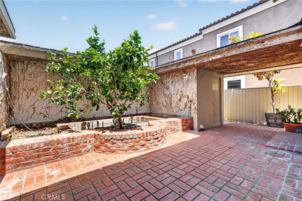 MLS #OC26126909 image #33