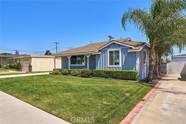 Detail Gallery Image 3 of 39 For 2513 Lesserman St, Torrance,  CA 90503 - 2 Beds | 1 Baths