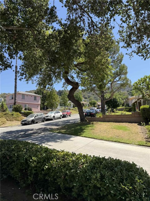 1806 Tamerlane Drive, Glendale CA: https://media.crmls.org/medias/1d9a23a6-e154-4d8e-b360-f84739f2d26f.jpg
