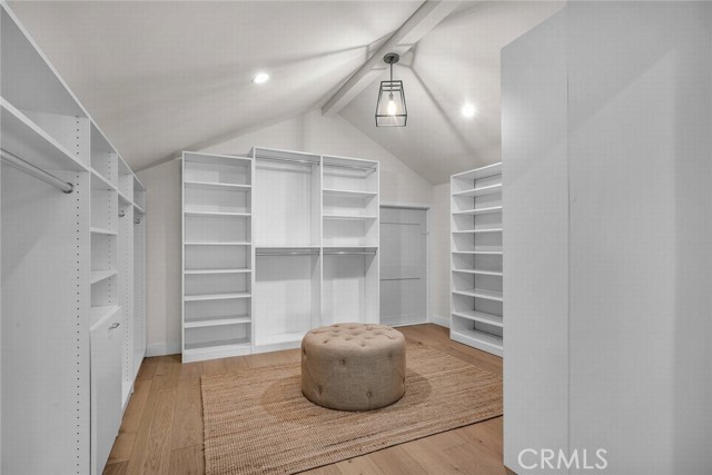 Detail Gallery Image 41 of 49 For 5110 Greenbush Ave, Sherman Oaks,  CA 91423 - 6 Beds | 6 Baths