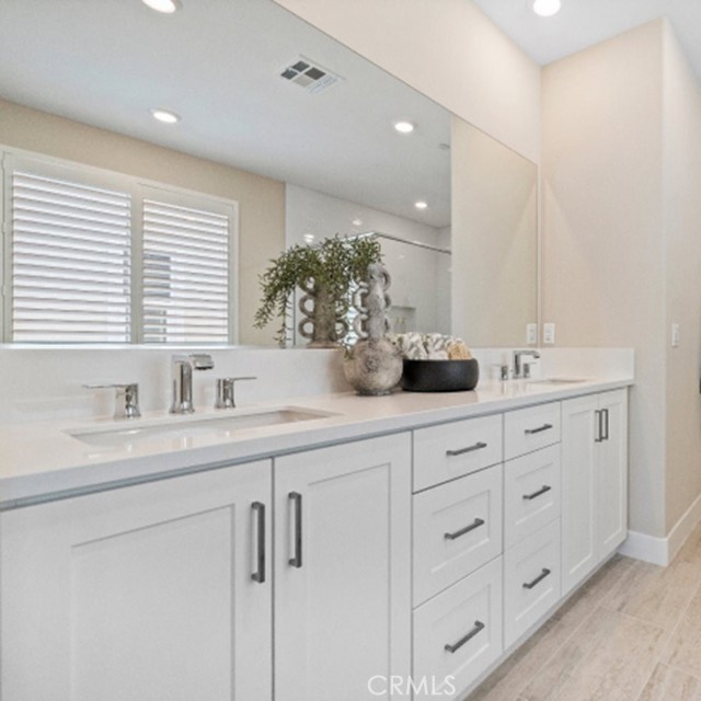 Detail Gallery Image 18 of 34 For 29587 Camino Azar, Valencia,  CA 91354 - 4 Beds | 3/1 Baths