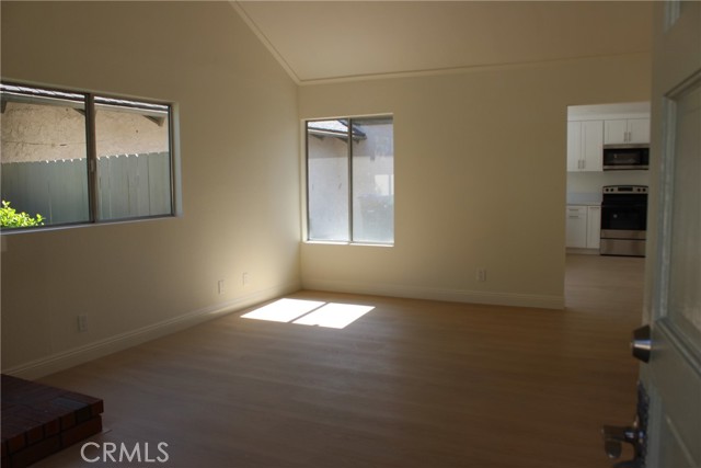 Detail Gallery Image 2 of 18 For 22895 Caminito Sol #155,  Laguna Hills,  CA 92653 - 2 Beds | 1 Baths