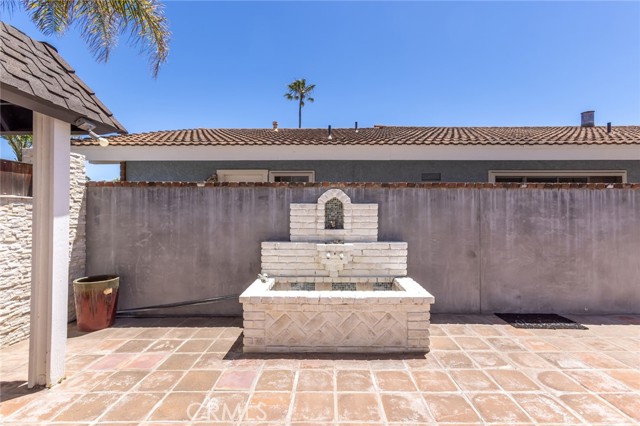 2823 Seahorse Avenue, Ventura CA: https://media.crmls.org/medias/1d9bae74-0cca-4215-b823-9cda51514105.jpg