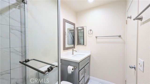 Detail Gallery Image 12 of 23 For 801 S 2nd St #3,  Alhambra,  CA 91801 - 3 Beds | 2 Baths