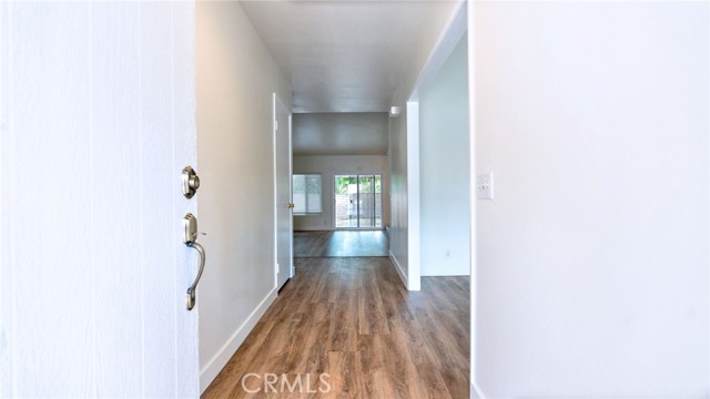 1270 Glenthorpe Drive, Diamond Bar CA: https://media.crmls.org/medias/1d9c3af6-7808-40e6-b4a9-8ca5ff0ff390.jpg