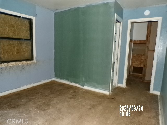 https://media.crmls.org/medias/1d9da863-9ad7-4b1e-8918-716101d75dbe.jpg?preset=X-Large