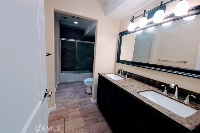 19100 Bessemer Street, Tarzana CA: https://media.crmls.org/medias/1d9ee2ce-3b6d-4a46-84ef-becd121f6856.jpg