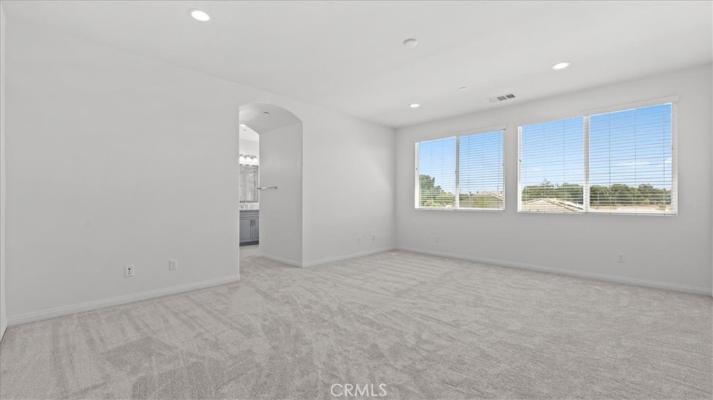 MLS #CV26136860 image #22