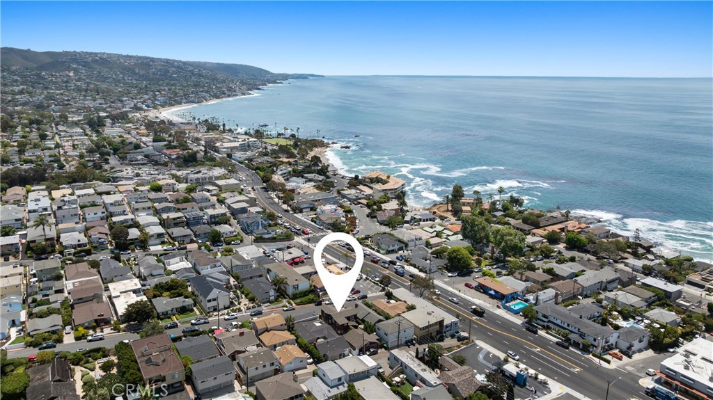 222 Wave Street