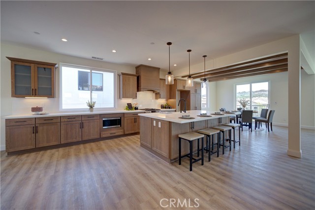 Detail Gallery Image 4 of 37 For 1607 Tuscan Way, Santa Maria,  CA 93455 - 4 Beds | 3/1 Baths