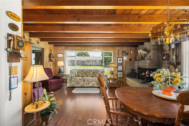 Detail Gallery Image 14 of 46 For 500 N Meadowbrook Pl, Anaheim,  CA 92801 - 4 Beds | 2/1 Baths