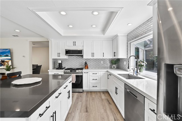 28752 Vista Santiago Road, Lake Forest CA: https://media.crmls.org/medias/1da2442b-467a-4994-ad9d-f1f6d5a4e9b9.jpg